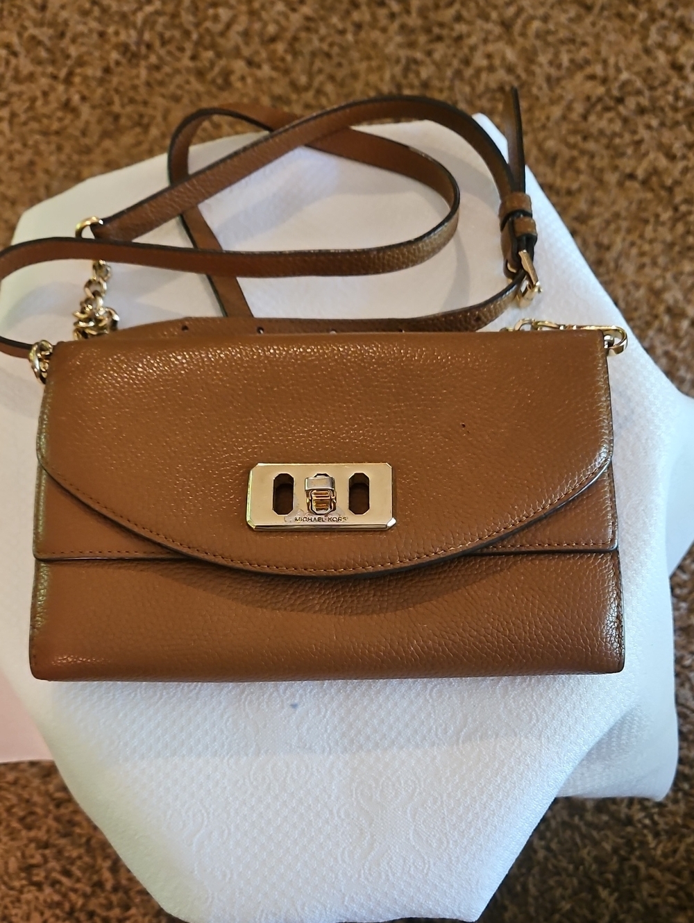 Michael Kors Tan Pebbled Leather Crossbody Gold Hardware Some Wear See Pic